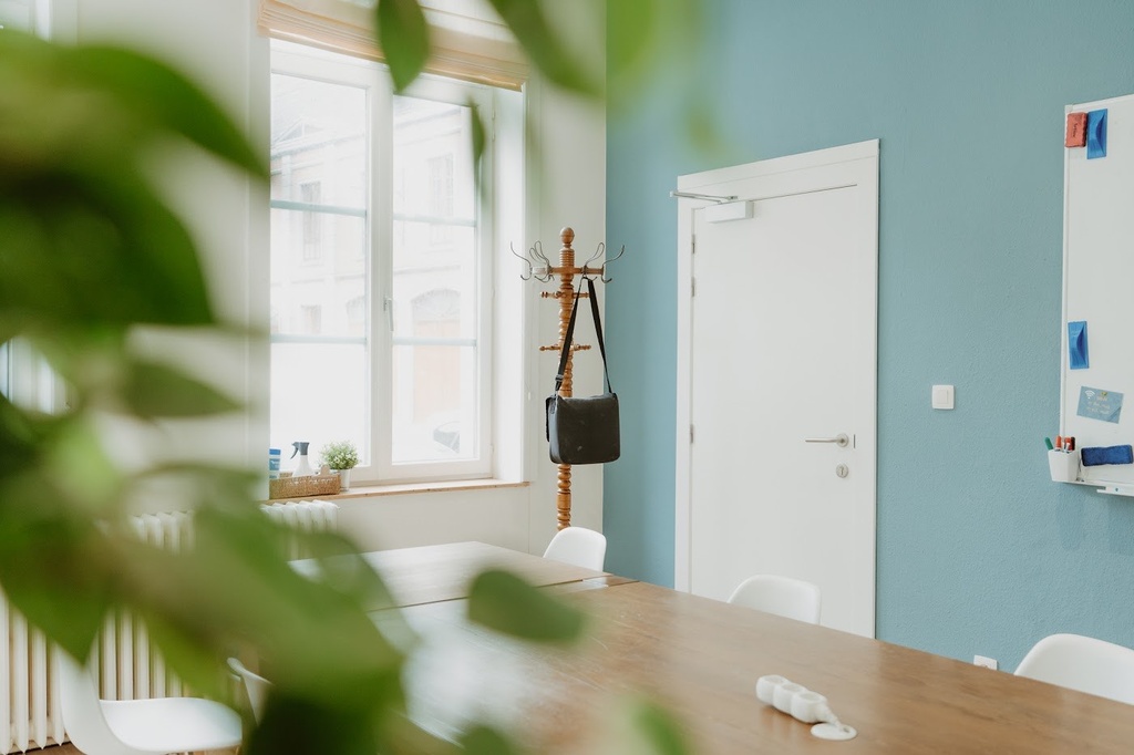 [BUR-ENG-06] Bureau privé pour 4 personnes — Enghien